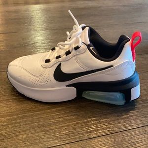 Women’s Air Max Verona